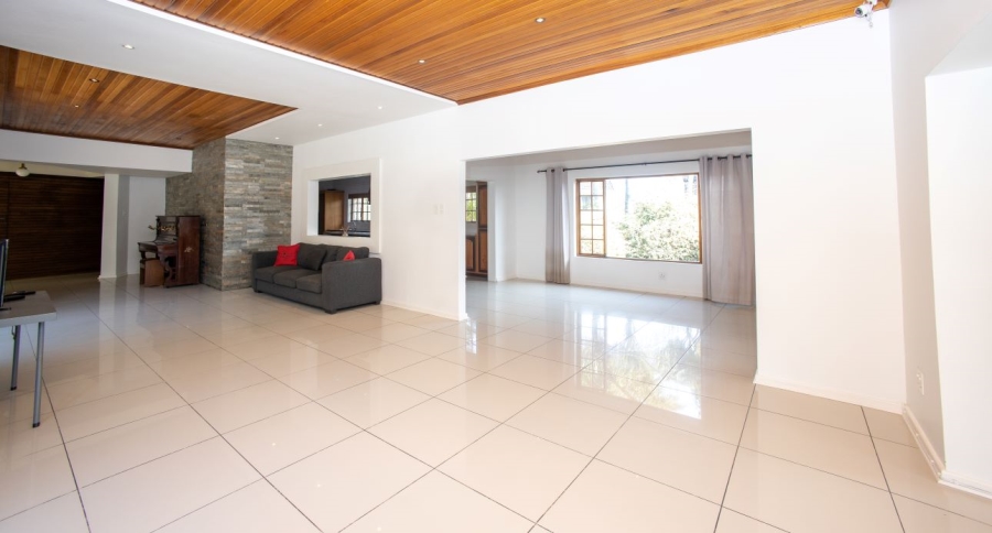 4 Bedroom Property for Sale in Beacon Bay Eastern Cape